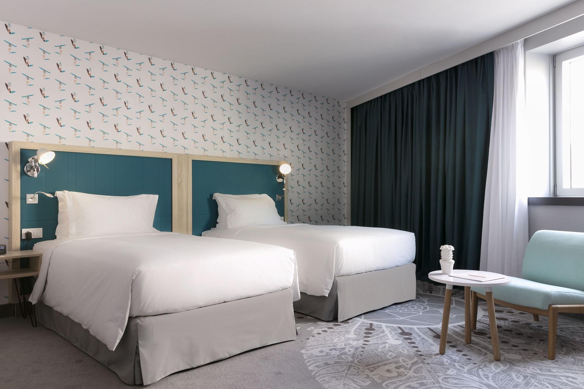 Hotel Hampton By Hilton Paris Clichy Exterior foto